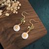 Aretes Palacio Marea Nacional Estilo Retro Esmalte Cloisonné Jade Blanco Aretes Clásicos de Hada Aretes Antiguos Costosos para Combinación Hanfu