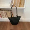 Bolsa de Palha Grande Capacidade Estilo Francês, Bolsa de Ombro Vazada de Luxo Leve, Design de Nicho, Textura de Alta Qualidade, Bolsa para Mãe e Filha para o Dia a Dia