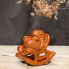 Sapo Dorado Tallado en Madera de Ébano Recostado sobre una Rana, un Símbolo de los Sueños Hechos Realidad, Portaincienso y Artículo de Decoración para el Hogar