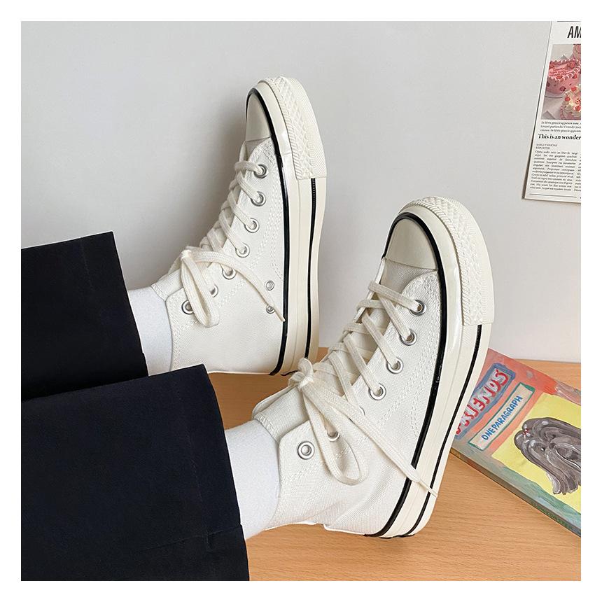 18014 白黑 加色(2022）