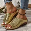 Pantuflas de mujer de estilo europeo y americano, transfronterizas, de tacón de cuña de gran tamaño, suela gruesa, con costuras, PU, verano, venta al por mayor, talla grande