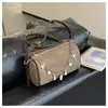 Bolsa Pequena Tecida de Palha Feminina 2026 Nova Tendência Moda Colorida Bolsa de Mão Tecida Estilo Coreano Casual Portátil de Ombro Transversal