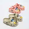 Tamancos Infantis, Sandálias para Meninas, Sapatos de Bebê para o Verão 2026, Sapatos de Praia para Crianças Maiores, Chinelos Fechados para Meninos, Sola Macia