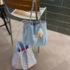 Bolso de lona a cuadros rojos casual estilo coreano para mujer, bolso de hombro tipo tote de gran capacidad con estampado de letras, bolso reversible para el día a día