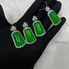 Nuevo Colgante de Calcedonia Verde Hielo Estilo Chino Calcedonia Verde Natural Paz y Seguridad Colgante de Calcedonia Fuente de Suministro para Transmisiones en Vivo