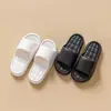 Pantuflas de Baño de Verano para Mujer con Suela Suave que se Siente como Caminar sobre Heces, Antideslizantes, Inodoras y Silenciosas, Adecuadas para que las Usen las Parejas Afuera, Hechas de Eva