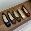 2026 Nuevo Estilo Coreano Atmosférico Versátil para el Trabajo Zapatos de Salón Suela Suave Boca Baja Estilo Hada Retro Zapatos de Salón