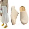 Novidade Primavera e Outono 2025 Estilo Coreano Multicor Sapatos Birkenstock de Solado Grosso Moda Rasteirinha Slip-On Bico Fechado Chinelos Meio Aberto Retrô para Mulheres