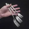 Cuchillo, Tenedor y Cuchara de Acero Inoxidable Martillado Estilo Coreano, Cuchara y Tenedor de Postre con Patrón de Diamante para Restaurante, Cuchillo y Tenedor para Filete Estilo Occidental, Juego de Cubiertos para Hotel