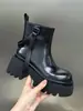 Botines Chelsea para Mujer Estilo Coreano Suela Gruesa 2026 Tendencia Otoño Nueva Llegada Botas de Moda Versátiles Estilo Británico