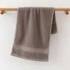 Toalla facial de algodón al por mayor para el hogar gruesa suave absorbente artículos de tocador diarios regalos juego de toallas de algodón para adultos logo