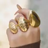 Conjunto de Anéis Personalizados com Design Exagerado Estilo Europeu e Americano em Formato de Croissant, Aço Inoxidável Banhado com Ouro Real 18K, Joia de Mão Simples e Fashion