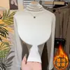 Camiseta base de manga larga con cuello alto y forro polar para mujer, nueva versión versátil de invierno 2026, ajuste ceñido, color liso, interior