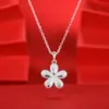 Collar de Flor de Ciruelo Chapado en Oro de 18 Quilates Tallado en CNC para el Sr.. Cadena para Clavícula Simple Versátil de Moda Tendencia de Zhou al por Mayor