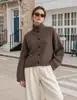 Otoño 2026 Nuevo Suéter de Punto Suave para Mujer Estilo Europeo Cuello Alto Botones Cárdigan Corto Color Sólido Suéter para Mujer