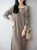 Nuevo Vestido de Punto de Lana Pura para Mujer Otoño/Invierno 2026 Cuello Redondo Botones de Perla Suelto Vestido Largo Suéter