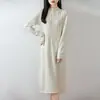 Vestido de Punto de Lana Pura Nuevo Otoño/Invierno 2026 para Mujer, Cuello Semi Alto, Adelgazante, Manga Larga, Vestido Base Hasta la Rodilla