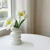 Jarrón de plástico de plumas de ganso de venta caliente transfronterizo estilo nórdico, adorno de arreglo floral de imitación de cerámica para decoración de sala de estar y mesa de comedor