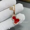 Collar de Calabaza Kirin Chapado en Oro Rosa de 18K Diamante de Clavícula Ágata Colgante Cadena Pequeña para Suéter Estilo de Lujo Accesible Mediano