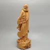 Estatua Daruma Cruzando el Río Ciprés de Taixing, Altura 18 cm, Daruma Maestro Tallado en Madera Maciza Adorno Estilo Chino para Sala de Estar