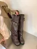 Primer encuentro con Ji Chao: Botas de pierna recta para otoño e invierno, con perneras desmontables, diseño de moda, hebilla de cinturón, tacón grueso, punta redonda y una bota de caña alta estilo coreano