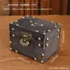 Caja de almacenamiento de madera vintage estilo chino, caja de almacenamiento cuadrada simple y elegante, caja de almacenamiento de escritorio, caja de embalaje distintiva