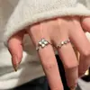 Elegante y Lujoso Anillo de Nácar con Forma de Flor para Mujer, Exquisito y Único Anillo para Dedo Índice con un Diseño Suave y Elegante