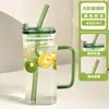 Atacado do Fabricante Copo de Vidro Quadrado com Tampa de Silicone Copo com Canudo de Vidro Borossilicato de Alta Qualidade Copo para Bebidas e Sucos Grande Capacidade