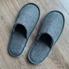 Pantuflas Desechables Hotel Estrella, Engrosadas y Antideslizantes, Venta al por Mayor para Hoteles, Casas de Huéspedes, Uso en Casa, Salones de Belleza, Logo Personalizado Disponible