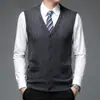 Chaleco de punto jacquard con cuello en V y bolsillo para hombre, chaqueta de punto, chaleco de negocios casual de alta gama para hombres de mediana edad y mayores