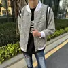 Jaquetas de Cores Contrastantes Novas para Primavera e Outono de 2025 para Homens e Mulheres, Jaquetas de Beisebol Retrô Casuais de Luxo Leve, Tops Relaxados