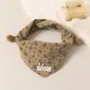 Versão Coreana Ins Outono e Inverno Novo Lenço Triangular Floral para Meninas Estiloso Lenço de Pescoço para Bebê Lenço Pequeno Infantil Aquecedor de Pescoço Versátil