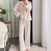 2026 Nuevo Pijama de Terciopelo de Isla para Otoño e Invierno para Mujer, Estilo Dulce Botones Ropa de Casa, Conjunto de Pijama de Tres Piezas Cálido y de Moda