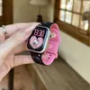 Pulseira de Silicone Colorida Katie Gravada a Laser Adequada para Apple iWatch 11ª Geração 10/987Ultra
