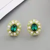 2026 Novo Modelo Brincos de Tarraxa Flor Oval com Pedras de Diamante, Brincos Versáteis Vintage, Acessórios de Orelha da Moda de Luxo Leve de Alta Qualidade