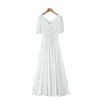 Vestido de Verão 2026 para Mulheres, Moda de Rua Europeia e Americana, Bordado Tridimensional, Vazado, Bloqueio de Cores, Costas Abertas D79873