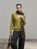 Nuevo Estilo Otoñal Retro Elegante Cardigan Holgado de Punto Trenzado con Cuello y Bufanda Conjunto de Dos Piezas para Mujer