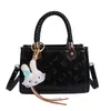 Bolsa Transversal de Luxo Feminina 2026 Nova Primavera Super Quente Bolsa de Mão Pequena Bolsa de Ombro Bonita Bolsa Quadrada Pequena
