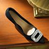 Estilo para o Trajeto~Outono 2025 Sapatos de Bico Fino com Salto Médio Combinados com Saias, Saltos Agulha com Strass, Sapatos Sociais Elegantes e Delicados em Estilo Francês para Mulheres