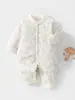 Ropa de bebé de tela Clase A estilo otoño e invierno 40g algodón fino mameluco de bebé costura sin huesos nuevo estilo traje para gatear