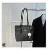Bolso Tote Elegante de Color Sólido para Mujer, Gran Capacidad, Nuevo Modelo 2025, Versátil para el Trabajo, los Viajes Diarios, el Uso Casual, Bolso de Hombro Simple