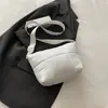 Bolso Retro Sencillo para Mujer 2026 Otoño Nuevo Estilo Elegante Temperamento Bolso de Hombro Debajo del Brazo Moda para Viajes Diarios Bolso Cruzado