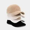 Gorra de Béisbol Bordada con Letras de Terciopelo de Oso Estilo Americano Nueva para Mujer Tendencia Amazon Nueva Moda Otoño e Invierno Gorra de Béisbol para Exteriores
