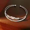 Pulsera Retro Ovalada de Bambú con Cierre de Circonita Europeo y Americano, Pulsera de Lujo Ligero de Gama Alta, Accesorio de Mano Versátil de Moda para el Día a Día
