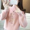 Invierno Nuevo Suéter de Cuello Alto Medio Bordado de Dibujos Animados para Mujer Estilo Suave Dulce Estilo Universitario Combinable Top Pulóver Suave y Ceroso