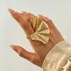 Anillo de Metal con Forma de Hoja Tridimensional Estilo Europeo Personalidad Anillo de Banda Plegable para Dedo Índice Versátil Sensación de Alta Gama