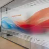Película de Vidro Colorida Personalizada de Alta Qualidade com Gradiente de Nuvem para Escritório Arte Decoração Iridescente Adesivo Eletrostático Totalmente Transparente