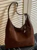 Bolso tote grande de estilo coreano minimalista nuevo 2026, moderno y elegante, adecuado para uso casual y para ir al trabajo, se puede llevar como bolso de hombro o bolso cruzado.