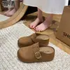 Mules cerrados de cuero genuino con suela gruesa para aumentar la altura para mujer, nuevos zapatos perezosos tipo Birkenstock para otoño de 2026