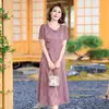Vestido de Verão para Mães, Novo Vestido Fashion Estilo Chinês 2026, Novo Modelo para Mulheres de Meia-Idade e Baixas, Cintura Marcada, Emagrecedor, Vestido Elegante